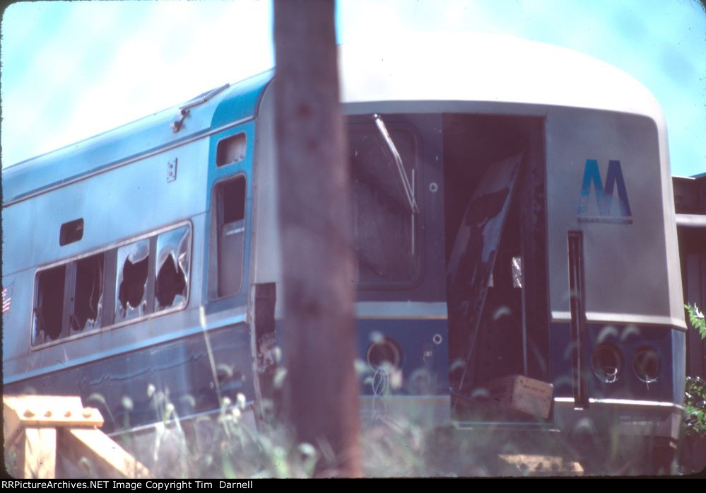 LI 9287 after damage.